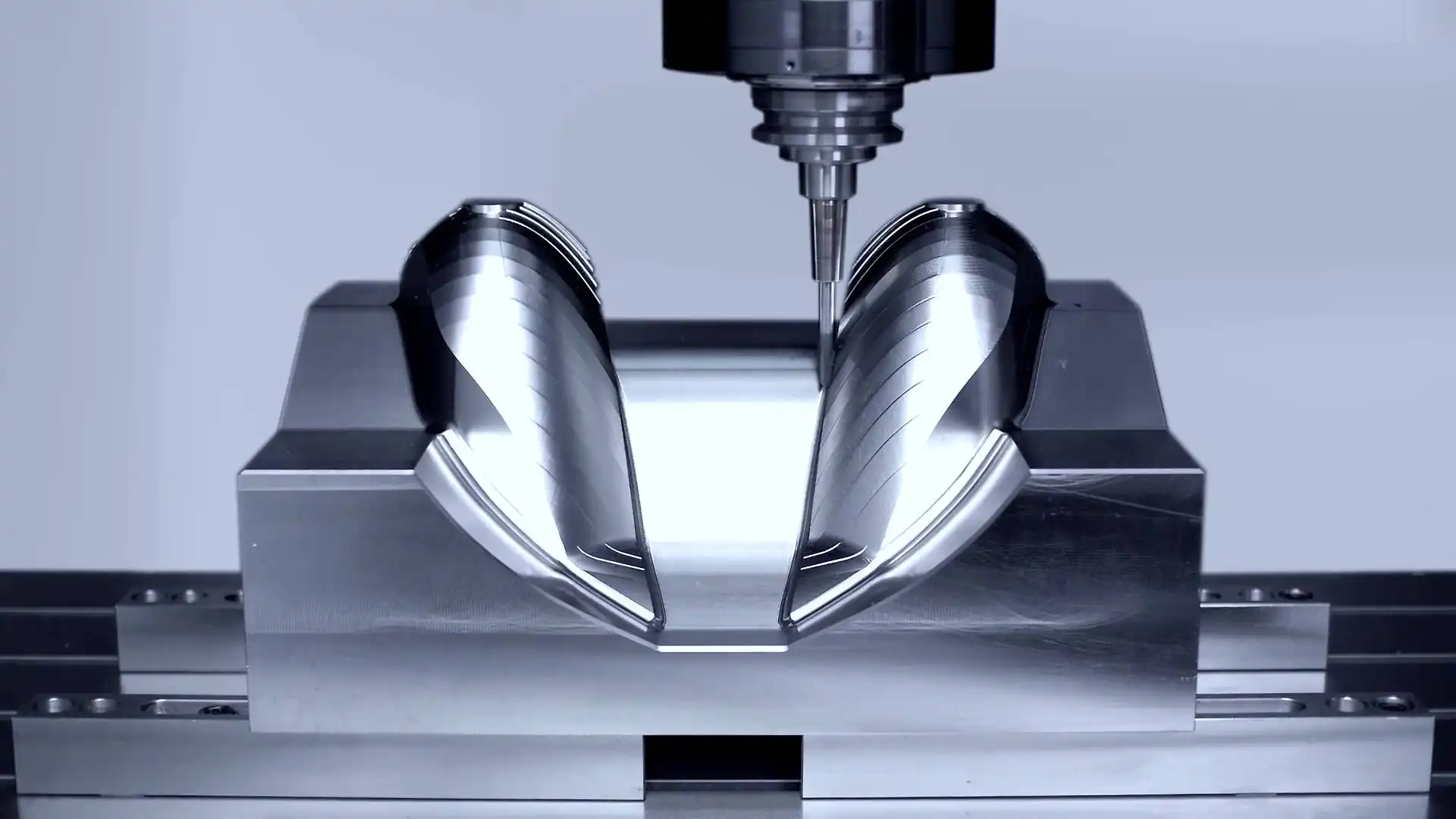 SLA 3D Printing vs. Traditional Manufacturing