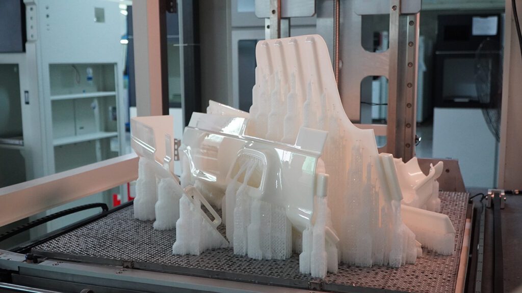 How is the SLA 3D Printing Process Carried Out? Automotive and Aerospace