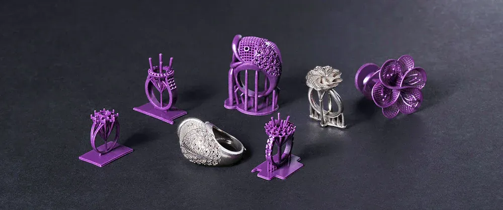 The Complete Guide to Lost-Wax Casting for Jewelry: From Digital Design to Finished Piece SLS 3D printed jewelry pendant, high detail metal & nylon jewelry prototype for custom jewellery manufacturing