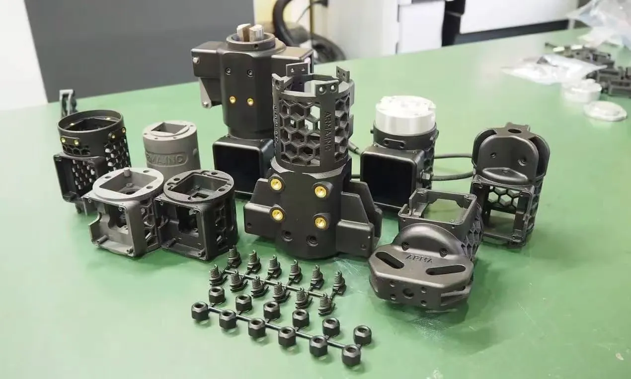 SLS 3D Printing Empowers Lightweight Humanoid Robots: A Manufacturing Breakthrough complex hollow lattice structural parts manufactured by sls selective laser sintering