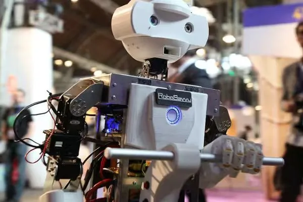SLS 3D Printing Empowers Lightweight Humanoid Robots: A Manufacturing Breakthrough zongheng3d sls 3d printed humanoid robot components